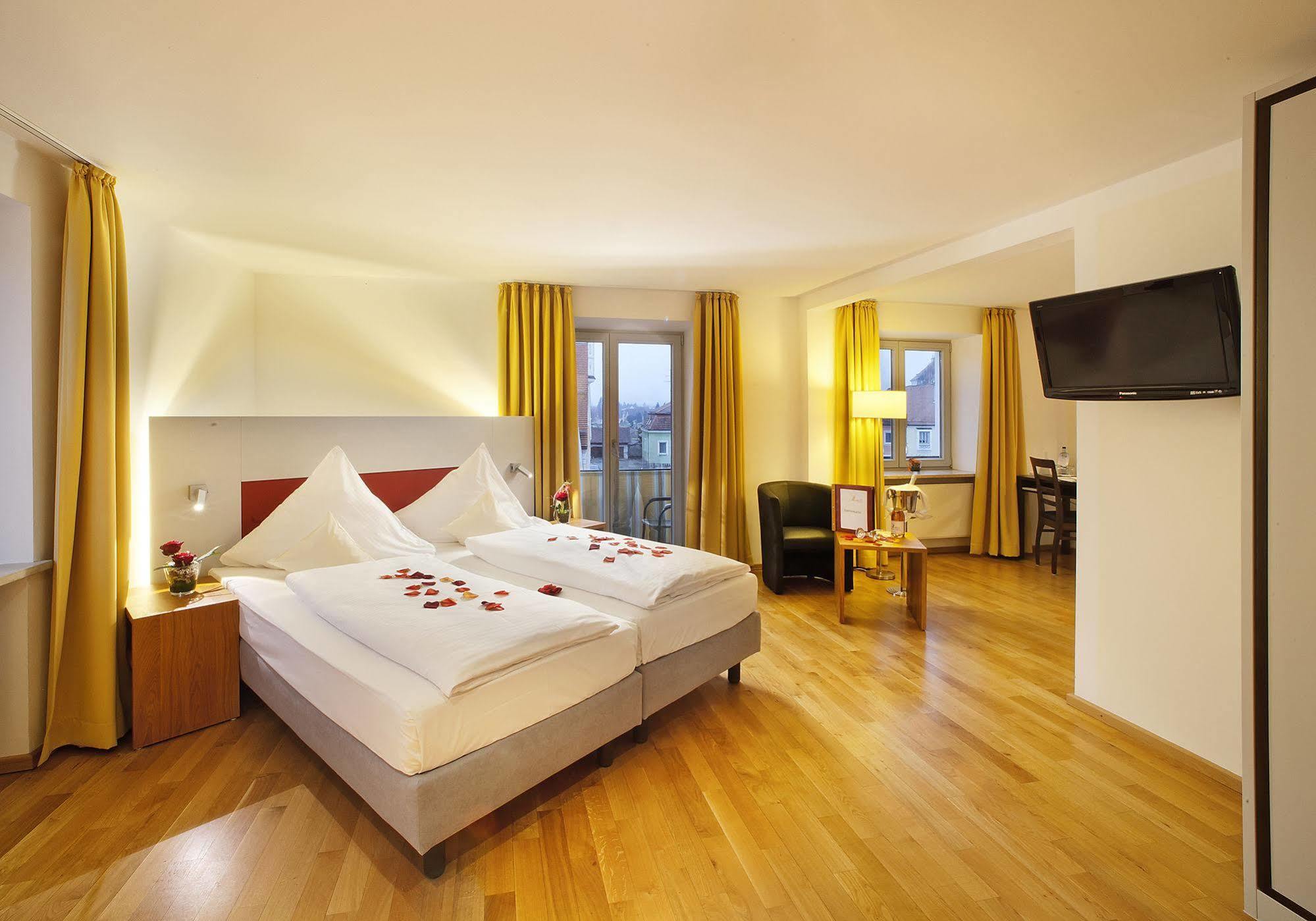 Akzent Brauerei Hotel Hirsch Ottobeuren Εξωτερικό φωτογραφία